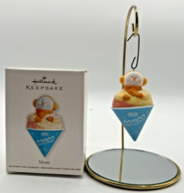 2012 Hallmark Mom Snowcone Keepsake Ornament U67 - £12.05 GBP