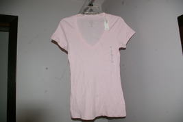 Old Navy V Neck T- Shirt Juniors Size M Light Pink NWT - $10.00