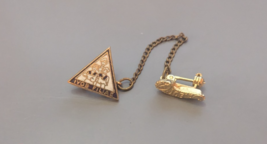 Vintage Masonic Job&#39;s Daughters Member Pin - IYOB FILIAE w/ Cornucopia - €17,07 EUR