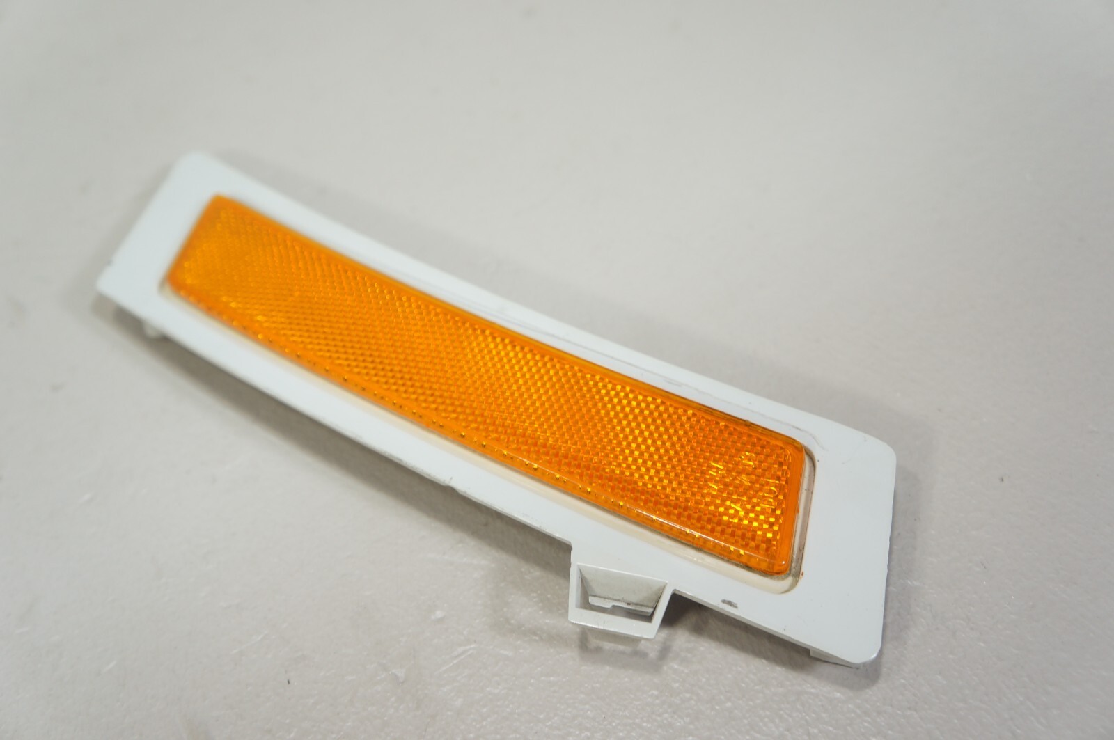 11-13 bmw x5 e70 front driver left bumper exterior marker light reflector oem Item image 6