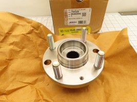 GM 95492092 Front Wheel Hub FW325 General Motors - $49.98