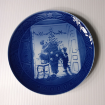 2000 Royal Copenhagen Christmas Plate 7&quot; Trimming the Tree (CFB4-015) - £19.22 GBP