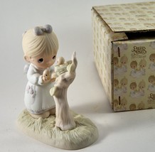 Enesco Precious Moments Figurine &quot;His Eye Is On The Sparrow&quot; E-0530 Vint... - £7.89 GBP