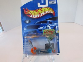 Mattel 55042 Hot Wheels Diecast Scooter Mo&#39; Scout  1/64 New  L14 - £2.89 GBP