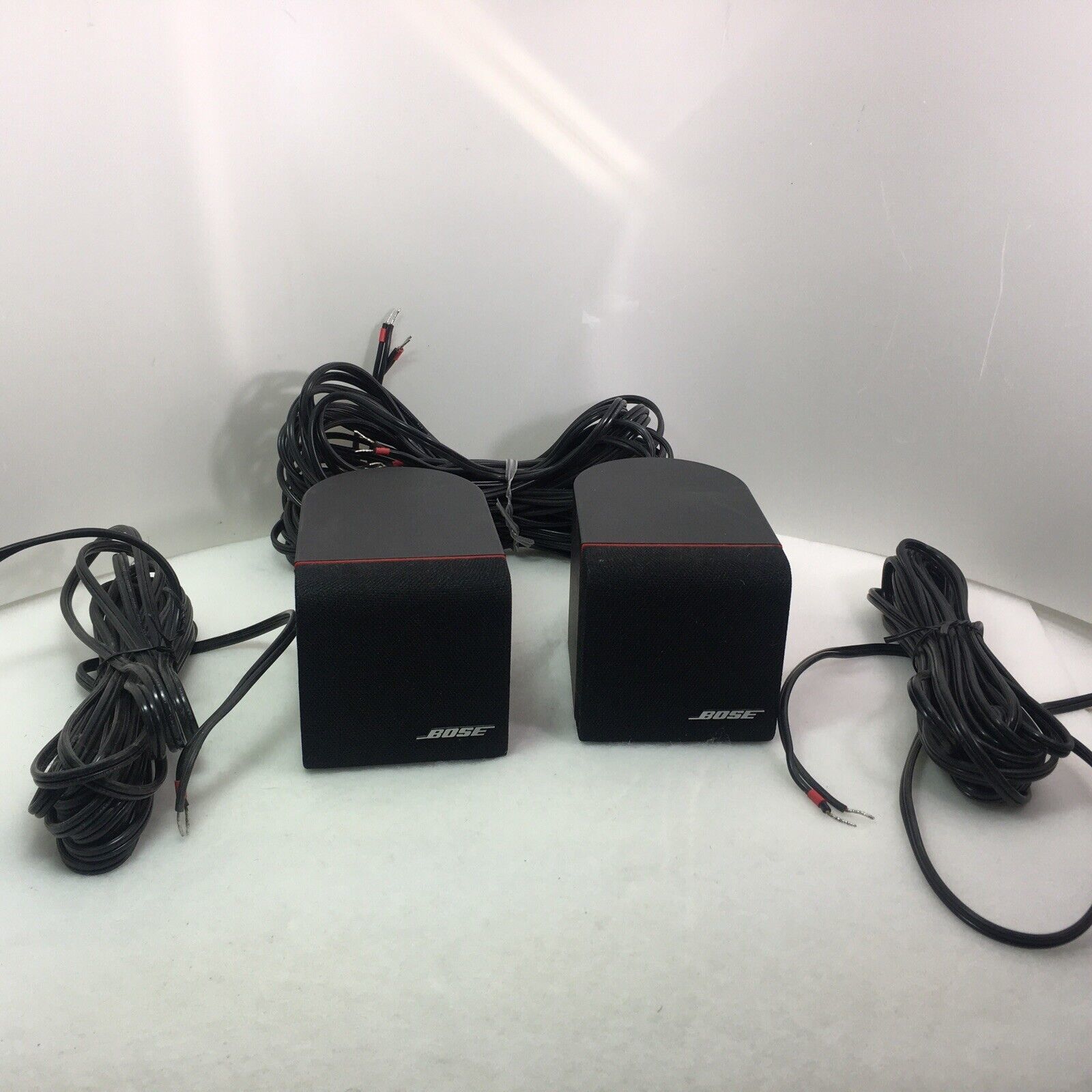 Bose Acoustimass 3 Series III Speakers  Redline Cubes, NO SUBWOOFER  with Cables  			