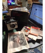 Vintage Polaroid Square Shooter 2 Instant Camera with original box and p... - €17,04 EUR