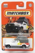 Matchbox 2016 Toyota Tacoma Camper 100/100 - £6.24 GBP