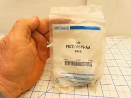 Ford F87Z-18519-AA HVAC Control Knob Green Indicator Factory Sealed - $25.99