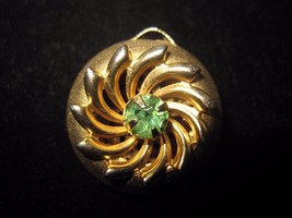 Vintage Two Sided Round Satin Gold Toned Flower Green Stone Pendant - $8.56