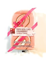 Shirakiku Japan Swiss Roll Cake Strawberry Wheat Cake Confectionery 7.05 oz - $12.16