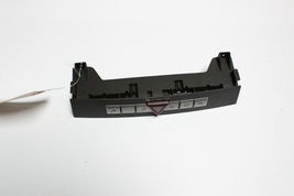 2005-2008 MERCEDES R171 SLK280 SLK350 DASH HEATED SEAT ESP HAZARD SWITCH J5646 image 6