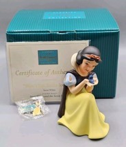 Walt Disney Classics Snow White &quot;Won&#39;t You Smile for Me&quot; Figurine &amp; Pin ... - $42.06