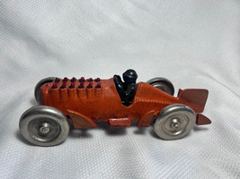 1930&#39;s Hubley Golden Arrow Die Cast Race Car Roadster Animated Flames 12 Pistons - £359.60 GBP