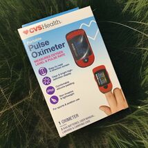 Portable Pulse Oximeter Measures Oxygen Level and Pulse Rate CVS Health new - $19.68
