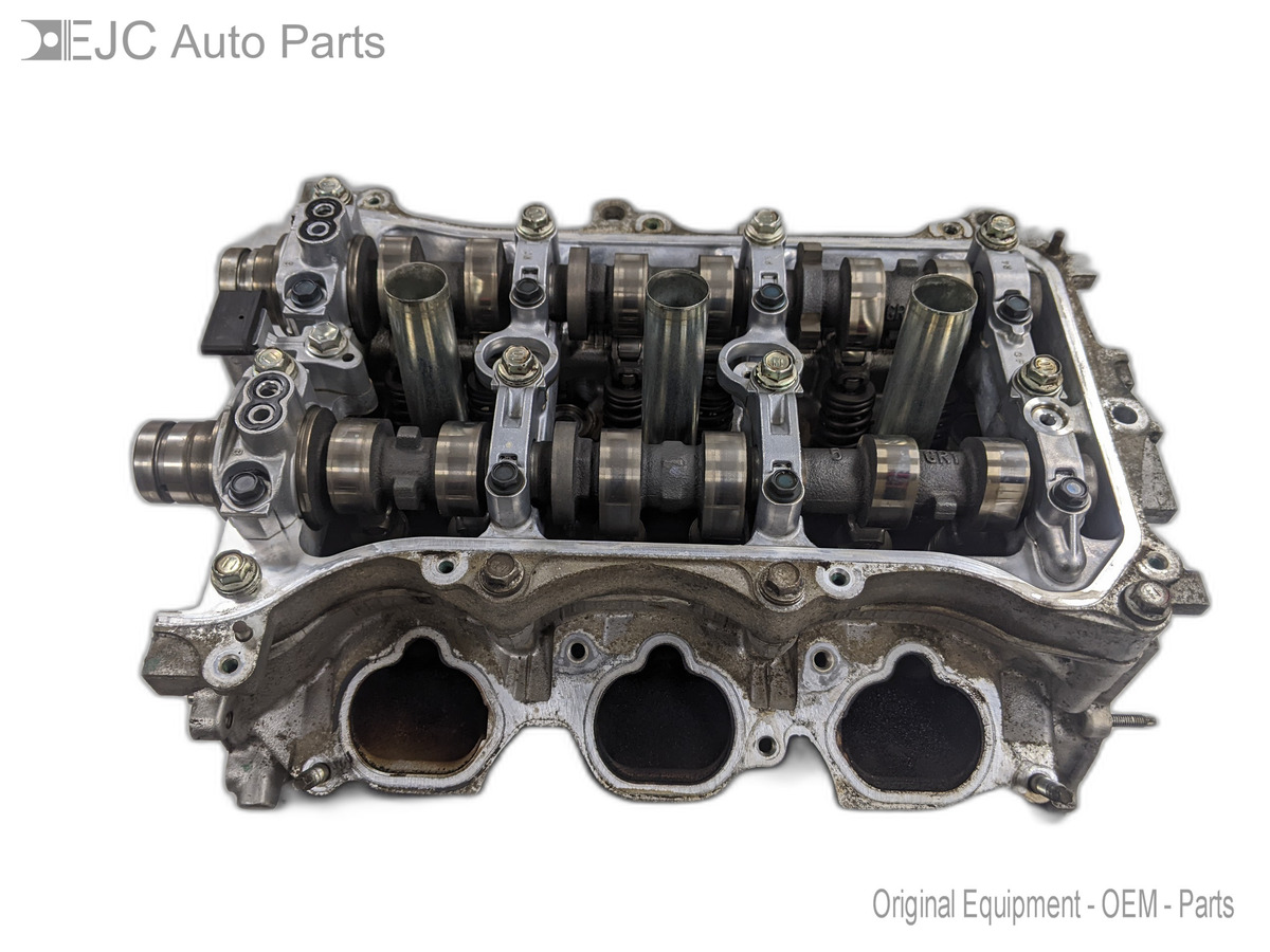 Right Cylinder Head For 08-16 Toyota Highlander  3.5 1110139537 4WD - $494.95