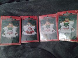 4 Clothespin Ornament Cross Stitch Kits - 3 Open Arm Snowmen &amp; 1 Santa - $363.02 MXN
