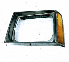 1987-1990 Chevrolet S10 GMC S15 LH Left Driver Headlight Bezel and Reflector OEM - £43.01 GBP
