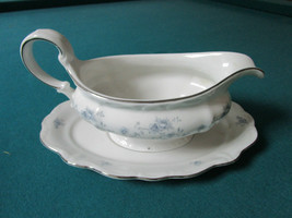 Johann Haviland Bavaria Germany Gravy Boat &amp; Underplate Blue Garland CUPS SAUCER - £58.75 GBP+