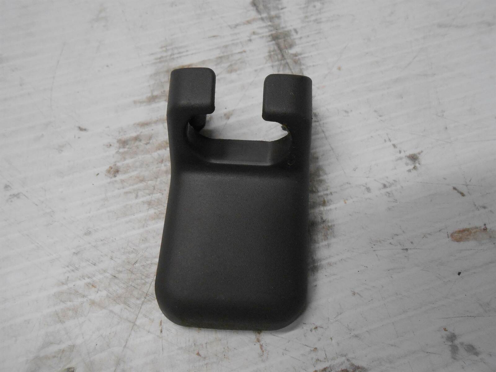 2007 Toyota Prius Rear Left LH Driver side Seat Track Bracket Outer Cover - $24.99
