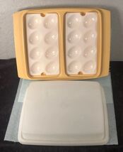 Vintage Tupperware Deviled Egg Keeper Carrier Tray Container Beige 723-1... - $10.89