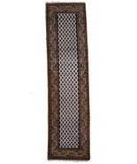 Handmade vintage Indian Seraband runner 2.3&#39; x 8.7&#39; (71cm x 266cm) 1970s... - $1,023.23 CAD