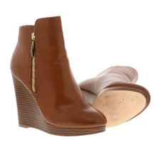 Women&#39;s Guess GFKeenton Wedge Booties, 6M very good condition faux leather brown - £35.97 GBP
