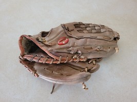Rawlings Ryne Sandberg Leather Baseball Glove 8526 See Pictures! - $19.00