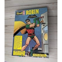 Revell DC Comics Robin the Boy Wonder Model Kit Retro Classic 1999 Sealed - $40.19