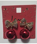 I Am&#39; New Limited Edition Gold Christmas Bow &amp; Ball Ornament Red Earring - $14.84