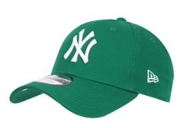 New Era MLB League Essential 9FORTY New York Yankees Baseball Cap Green ... - $40.41