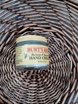 Burt’s Bees Beeswax Banana Hand Creme 2oz 100% Natural Cream Glass Jar - £25.30 GBP