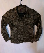 2b bebe Camo Jacket Size M Dark Green Brown Black Pockets Lightweight Ca... - $541.01 MXN