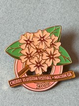 Vintage Enamel &amp; Goldtone Cherry Blossom Festival Macon, GA Hat Lapel Pin or Tie - £8.54 GBP