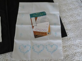 DIMENSIONS Stamped Cross Stitch DRESSER SCARF - Rose Hearts 73421 - $6.00
