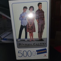 New SIXTEEN CANDLES 500-Piece Puzzle in Plastic Retro Blockbuster VHS Vi... - $10.69