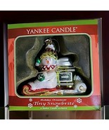 YANKEE CANDLE Exclusive Blown Glass TINY SNOWBRITE Christmas Ornament - $12.86