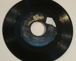 Joe Stampley Draggin Man 45 - I Don&#39;t Lie Epic Records - $3.95