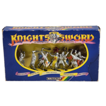 Vintage Knights Of The Sword Britains # 7775 Seven Silver Knights New In Box - £65.18 GBP