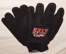 Work Gloves Men&#39;s UNLV Rebels One Size Adult Vegas Nevada NEW Garden OSFM Runnin - £8.08 GBP