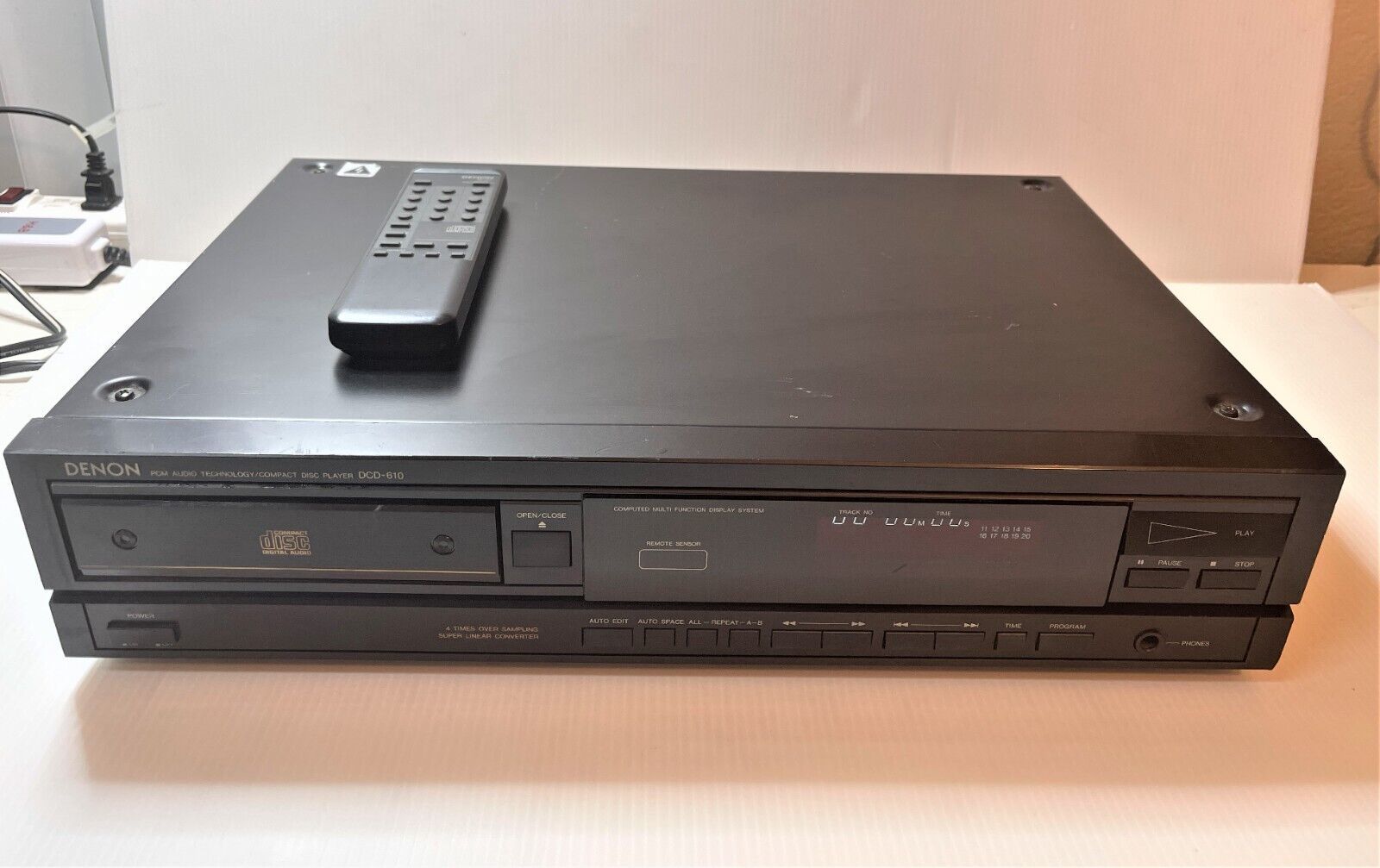 VINTAGE Denon Electronics DCD-610 Audiophile CD Player MADE IN JAPAN - TESTED - $106.43