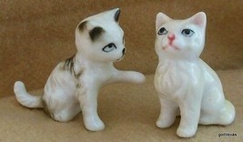 Vintage Set of 2 Ceramic Kitty Cats  2.25&quot; Tallest Japan - £12.77 GBP