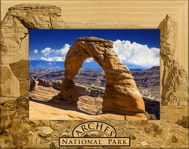 Arches National Park Utah Laser Engraved Wood Picture Frame Landscape (5 x 7) - £24.77 GBP