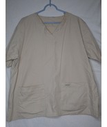 Solid Unisex Beige / Tan / Khaki Scrub Top Laudau Medical Uniform - $149.68 MXN