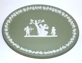 Lovely Wedgwood Jasperware Green With White Cupid Psyche Relief Oval 9 3/4&quot; Tray - £41.07 GBP