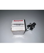 HONEYWELL 76052-15 Pressure Switch - New In Box - $98.99