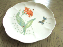 Lenox Butterfly Meadow Luncheon Plate 9&quot; Dragonfly Orange Floral - £9.53 GBP