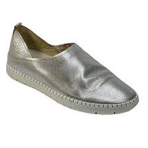 NATURALIZER DEVAN Leather Sneaker Silver Metallic Slip-on Womans Size 12... - $44.99