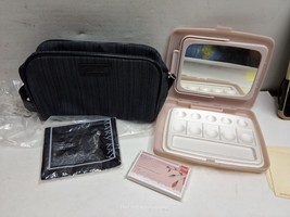 Mary Kay beauty blotters oil absorbing tissues with mirror compact cover - $19.79