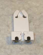 Leviton 390-1W - Standard Fluorescent Lampholder, Pedestal, Screw Mount,... - $6.64