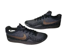 Nike Kobe 908972-099 Mamba Rage Gold Stars Black Men’s Size 10.5 HEAVILY... - $20.70 CAD